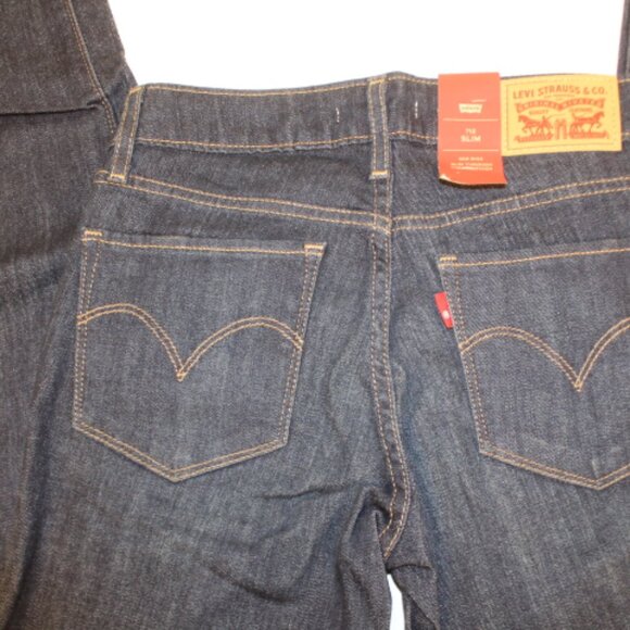 Levi's 712 Slim Jeans - Picture 7 of 9